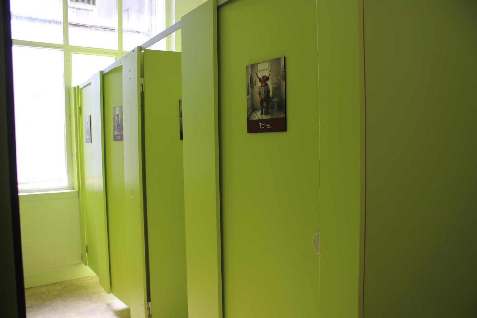 Cowgate Hostel *